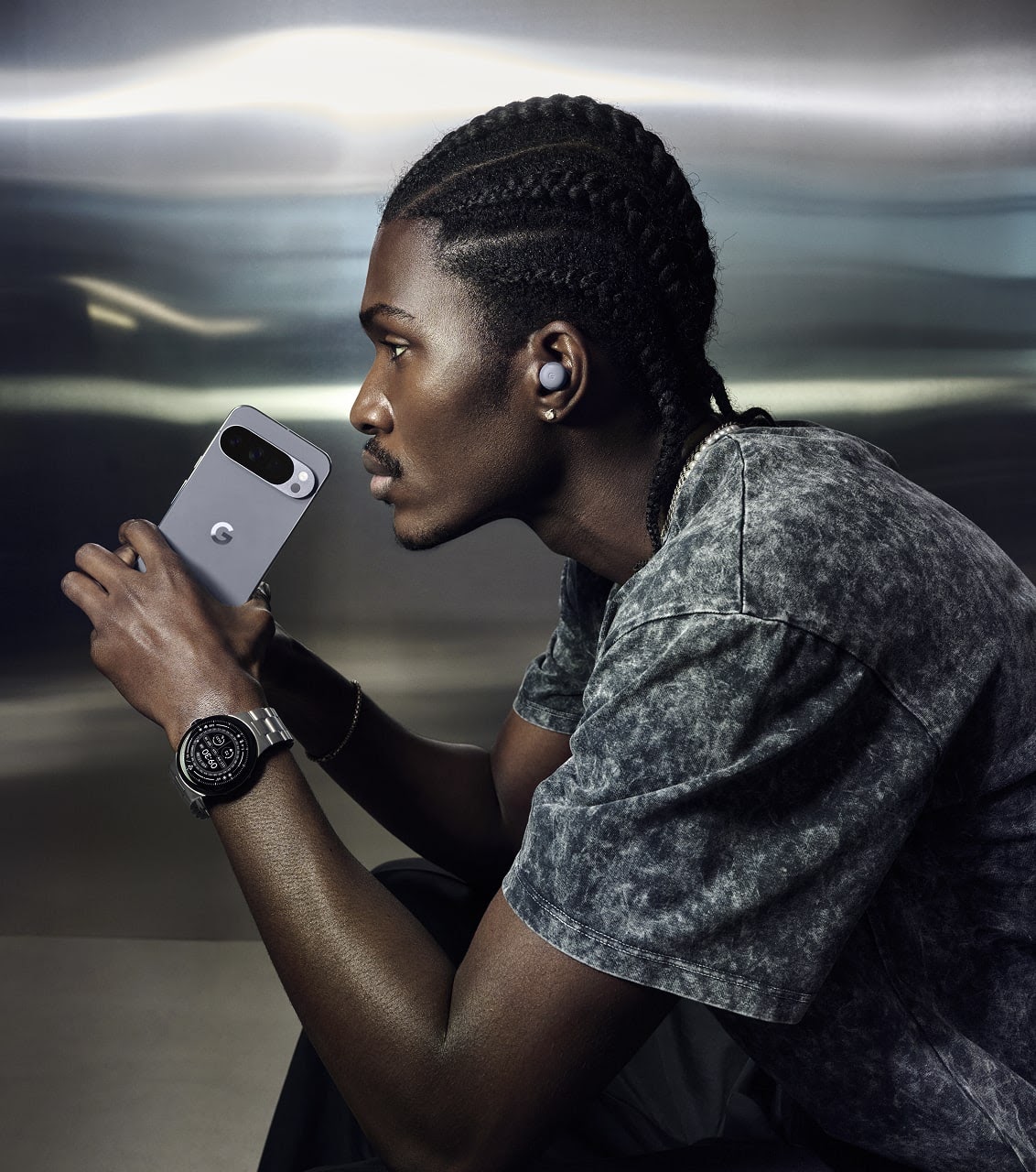 Pixel 10 Review: Google Is Quietly Beating Everyone on AI and the Camera Proves It